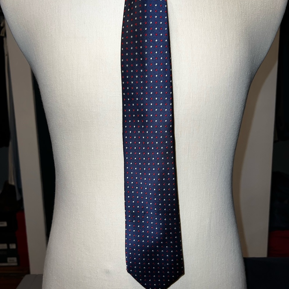 Chaps 2 inch tie.